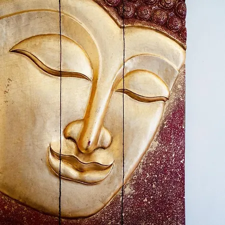 Buddha, Borgo Dei Pescatori Cervo