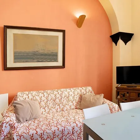 Buddha, Borgo Dei Pescatori Apartment